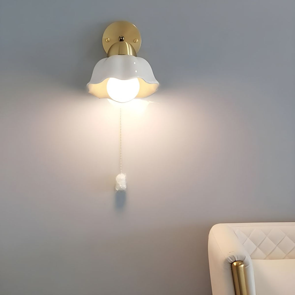 Lampada da Parete Semplice in Ceramica Medievale