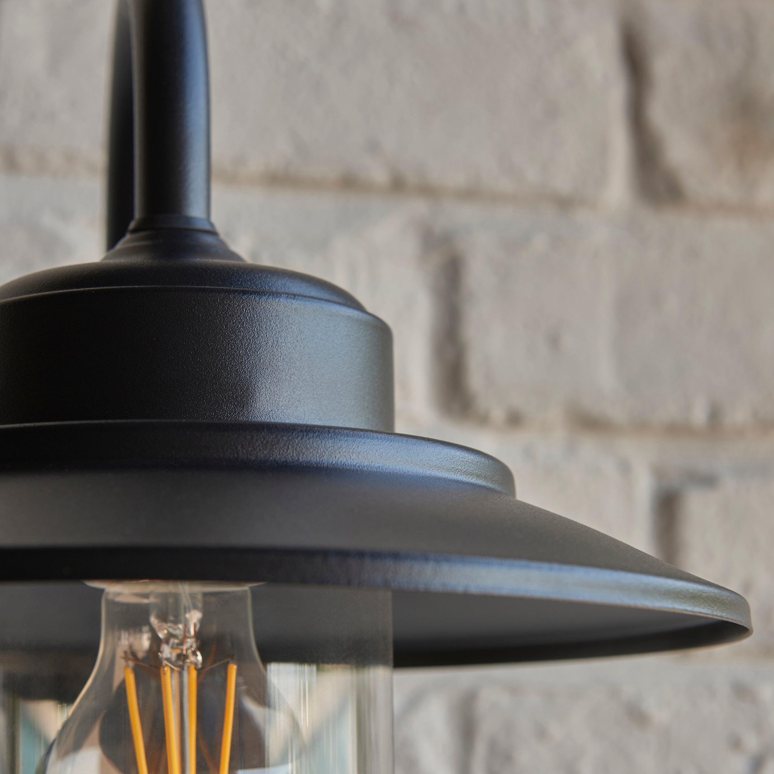 Lampada da Parete Esterna Thornton PIR Nera - IP44