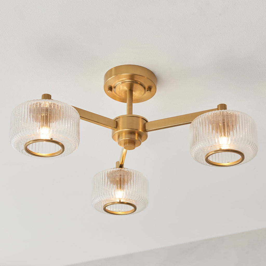 Stamford 3 Luci Ottone & Vetro Rigato Semi Flush