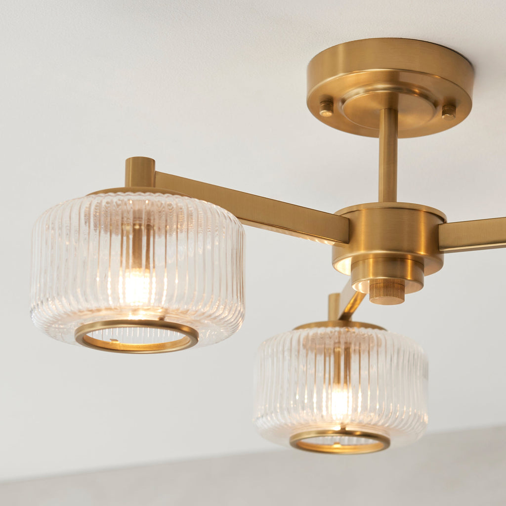Stamford 3 Luci Ottone & Vetro Rigato Semi Flush