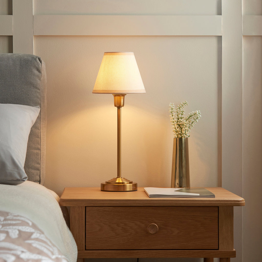 Lampada da Tavolo in Ottone Rise & Paralume Ikat Bianco Vintage 16cm