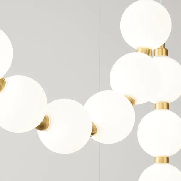 Lampadario a Catena