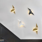Applique da Parete LED in Metallo Creativo Moderno a Forma di Uccello Volante con 1 Luce