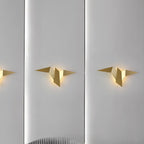 Applique da Parete LED in Metallo Creativo Moderno a Forma di Uccello Volante con 1 Luce