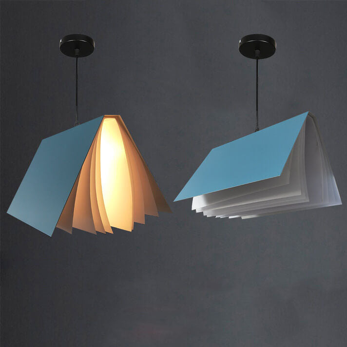 Lampada a sospensione in metallo PVC con paralume a forma di libro Flying Book 1-Light