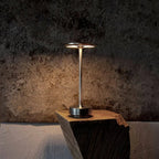 Lampada da Tavolo Ricaricabile LED a Cono in Ottone Moderno 1 Luce