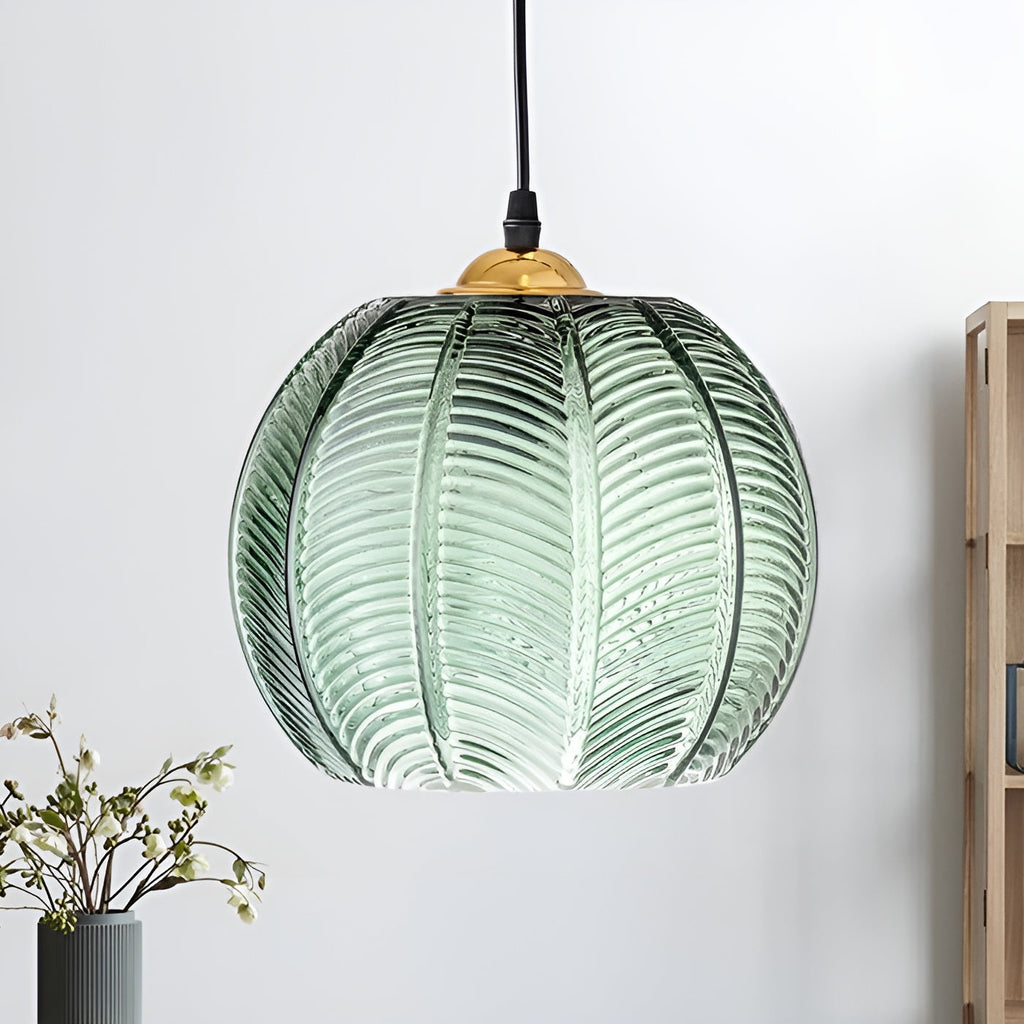 Lampada a sospensione in vetro rigato verde – Design retro e luce suggestiva | Illuminazione interna elegante