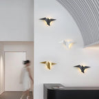 Applique da Parete LED in Metallo Creativo Moderno a Forma di Uccello Volante con 1 Luce