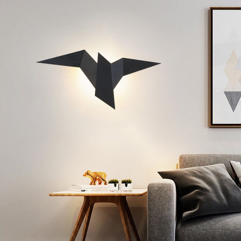 Applique da Parete LED in Metallo Creativo Moderno a Forma di Uccello Volante con 1 Luce