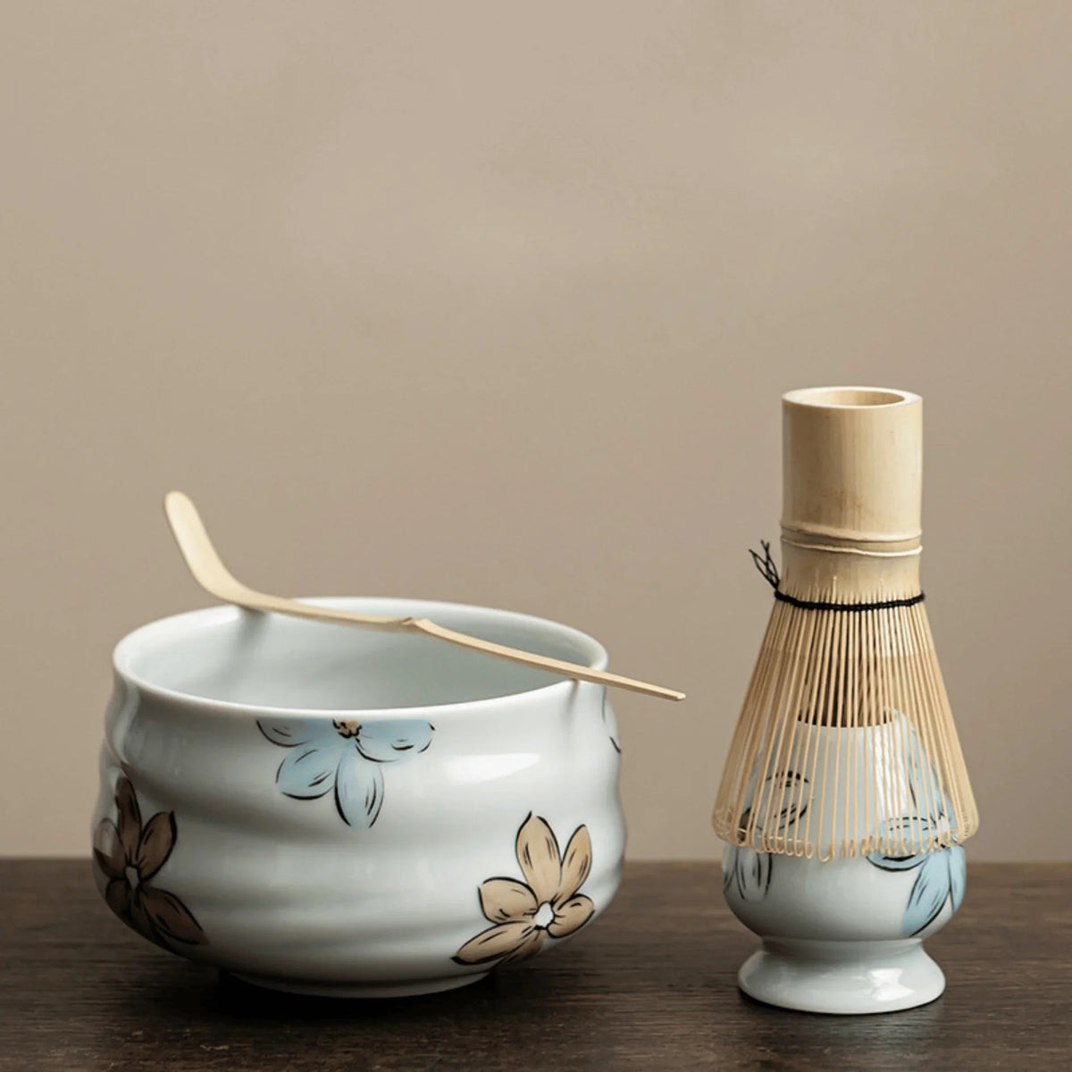 Ma Matcha Set – Kit di Rituale del Tè con Fiori di Ciliegio