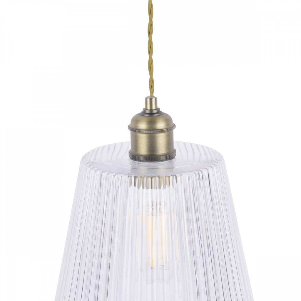 Callaghan Grand Lampada a Sospensione in Ottone Antico e Vetro Rigato