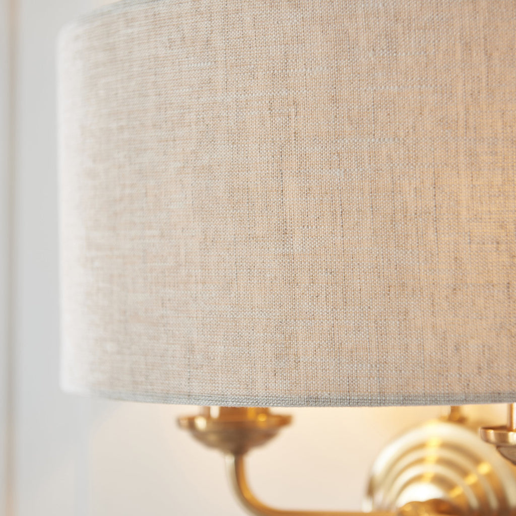 Applique a 2 luci in ottone invecchiato Highclere