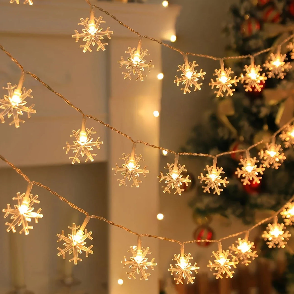 Illuminazione Natalizia a LED con Fiocchi di Neve – Luce Calda o Colorata per Interni ed Esterni
