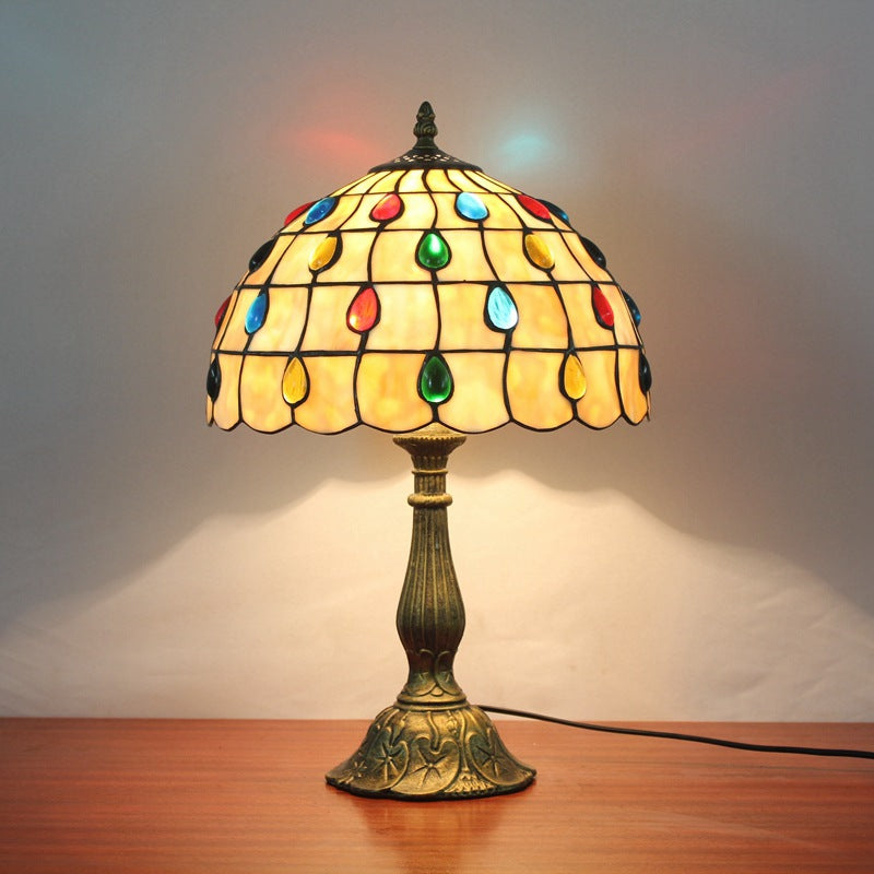 OpalGlow – Lampada da scrivania a ombrello con paralume a forma di conchiglia e gioielli a forma di goccia per un'illuminazione elegante