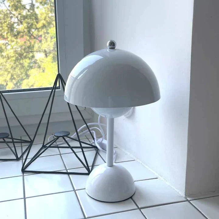 Lampada da tavolo nordica contemporanea di lusso