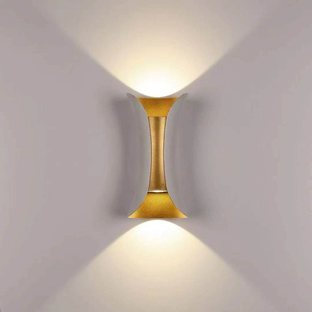 Moderna Luce da Parete Irregolare in Alluminio per Esterni