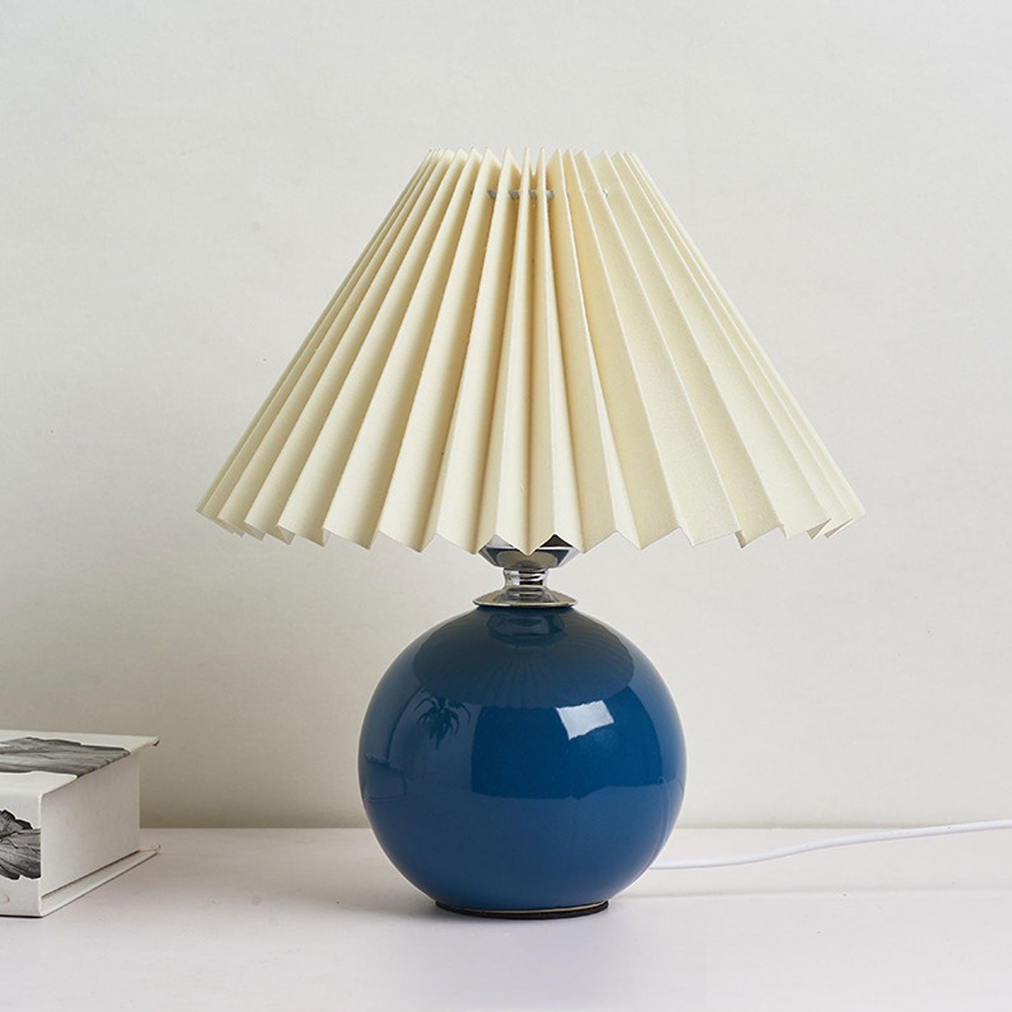 Luce da Tavolo Pieghettata in Ceramica Nordica | 1 Luce