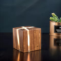 Lampada da tavolo LED a forma di cubo – Design moderno in legno | Elegante per soggiorno e camera da letto