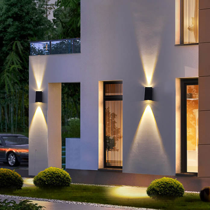 Lampada da Parete LED Impermeabile a Trapezio Semplice per Esterni con Luce Su e Giù