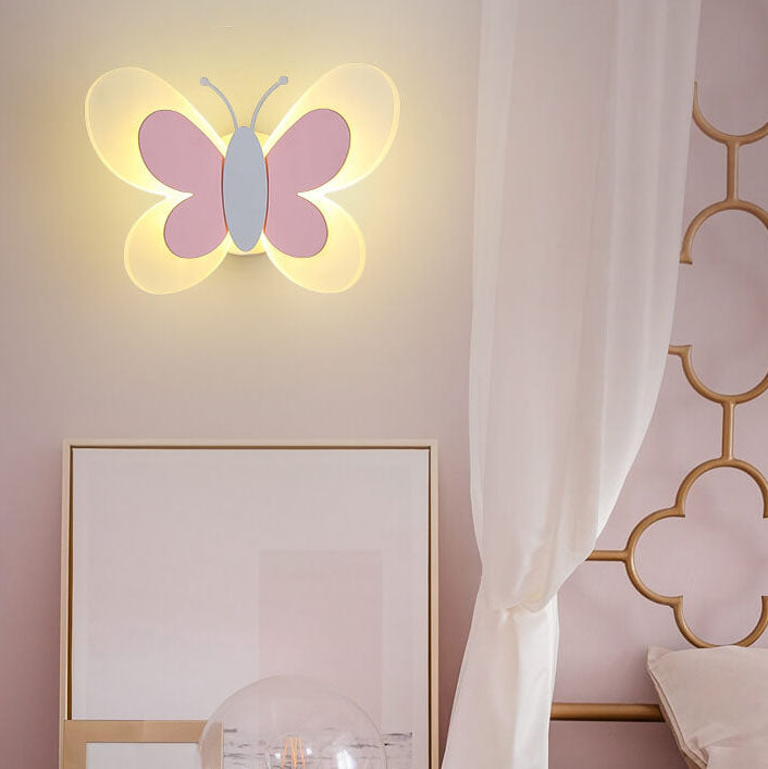 AeroLume - Lampada da parete LED a forma di farfalla per un tocco magico