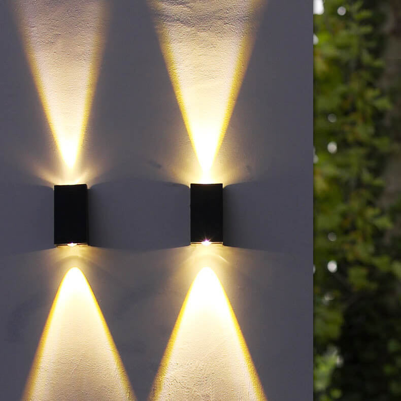 Lampada da Parete LED Impermeabile a Trapezio Semplice per Esterni con Luce Su e Giù