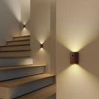 LumaSense - Lampada da parete in legno magnetica con sensore di movimento