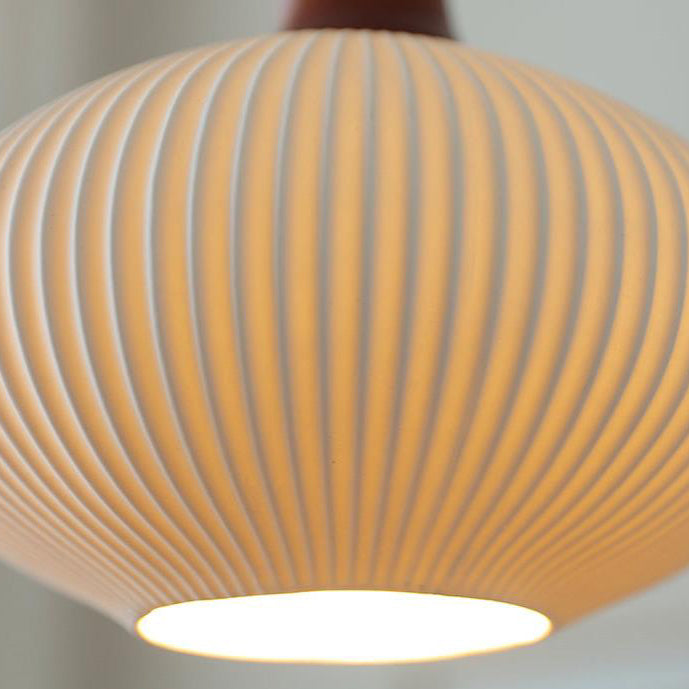 Lampada a sospensione tradizionale giapponese in ceramica con cupola rotonda piegata, legno massello e ferro, 1 luce per soggiorno e camera da letto
