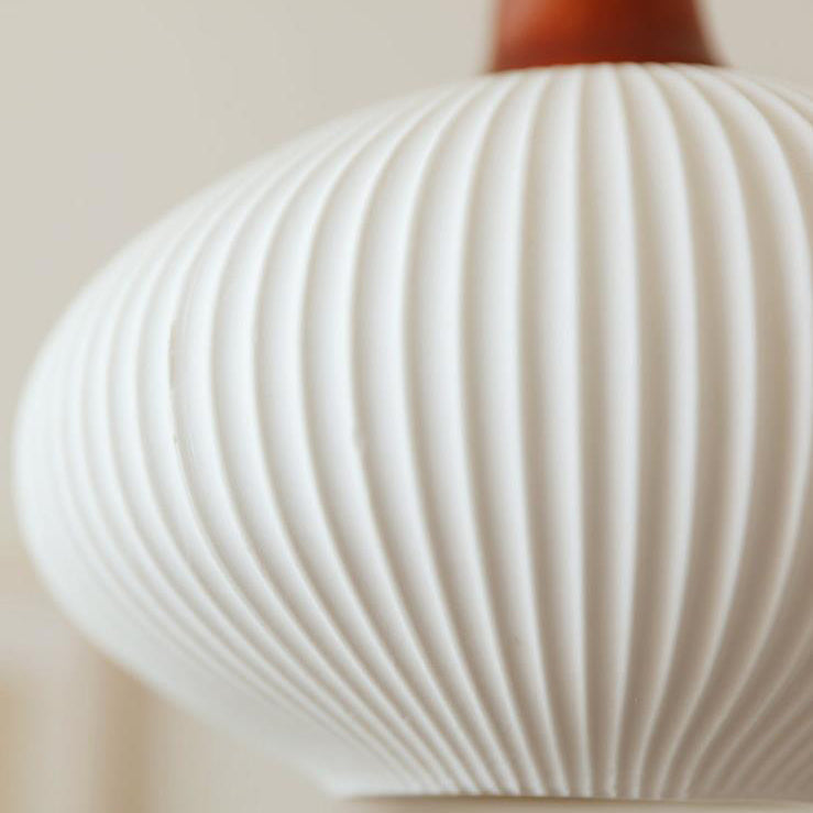Lampada a sospensione tradizionale giapponese in ceramica con cupola rotonda piegata, legno massello e ferro, 1 luce per soggiorno e camera da letto