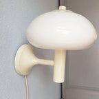 Applique da Parete Lampada a Sospensione Moderna in Ferro e Vetro Bianco Latte Nordico per Camera da Letto