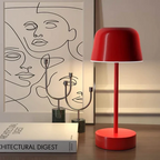 Lampada da Tavolo Moderna Semplice e Elegante in Metallo
