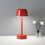 Lampada da Tavolo Moderna Semplice e Elegante in Metallo