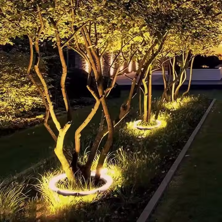 Faretto Elegante per Alberi da Esterno