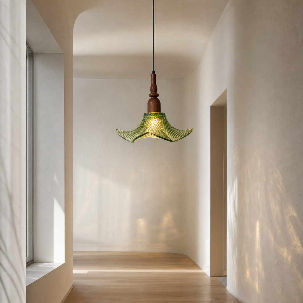 Adikia Lampadario Artistico in Vetro e Legno Moderno
