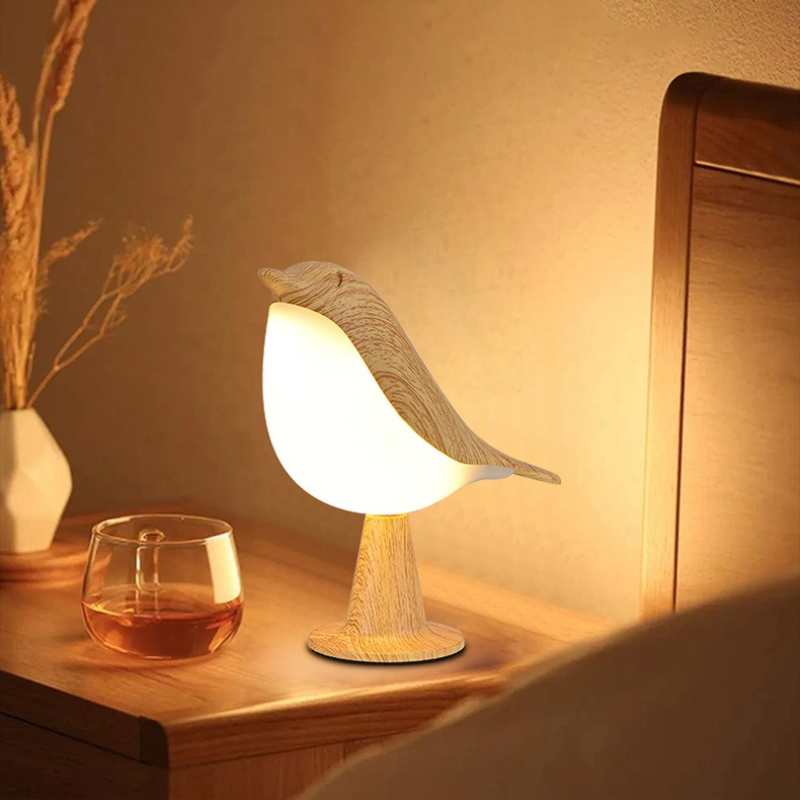 ChirpGlow - Lampada per uccelli versatile per un'illuminazione rilassante