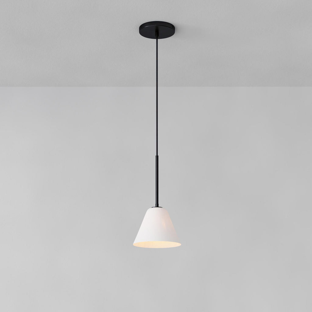 Lampada a sospensione a cono in vetro trasparente per cucina