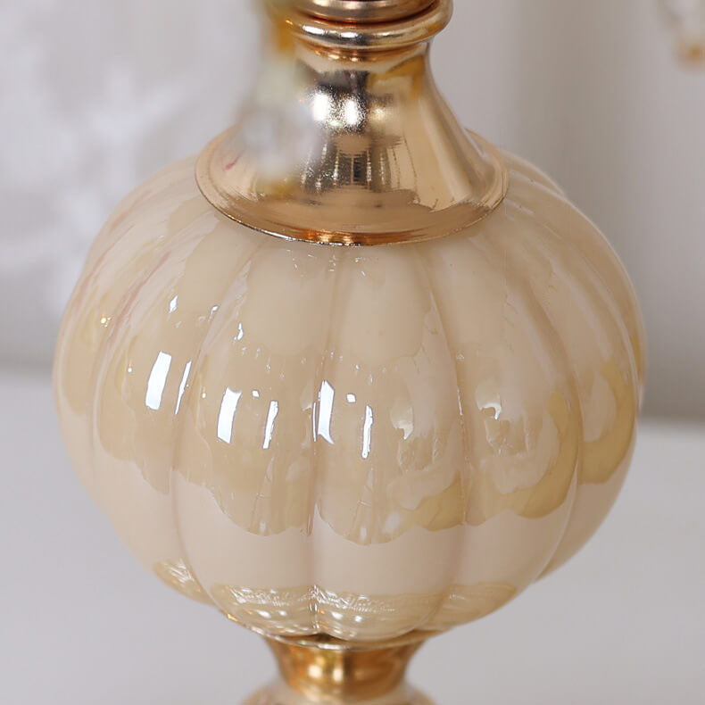 Lampada da Tavolo Tradizionale Vintage in Tessuto Floreale con Placcatura in Vetro per Camera da Letto