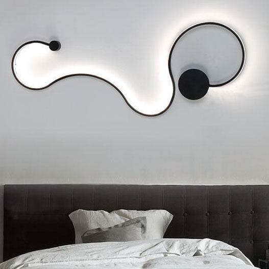 Lampada da Parete Curva LED Moderna in Alluminio a Forma di Serpente con 1 Luce