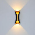Lampada a LED da esterno Noxel montata a parete curva