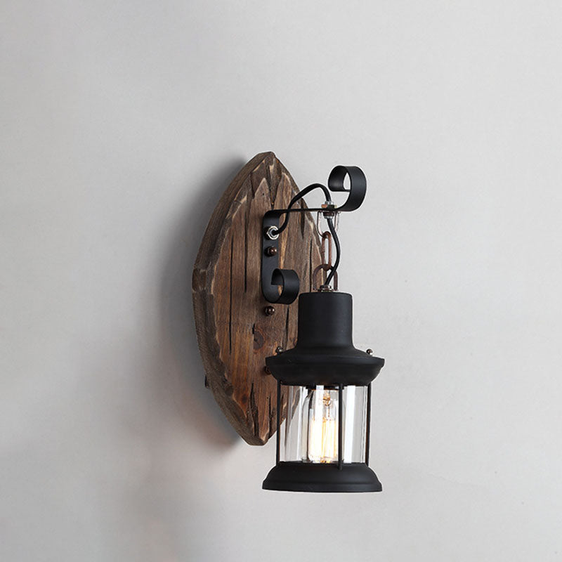 Applique da Parete in Ferro con Paralume in Legno Tradizionale per Cucina