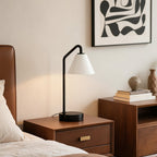 Lampada da Tavolo Cone Moderna in Vetro Latte