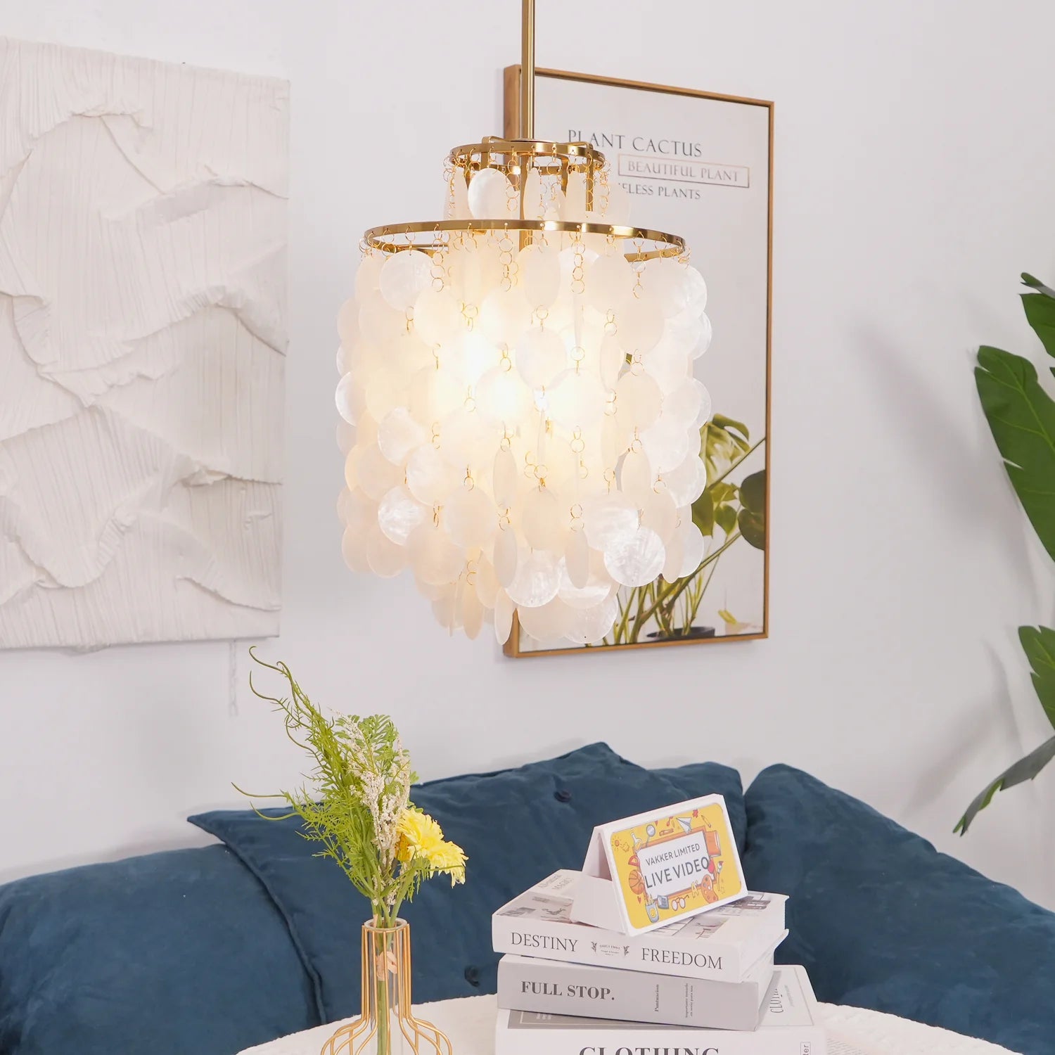 Lampadario Moderno a Forma di Conchiglia