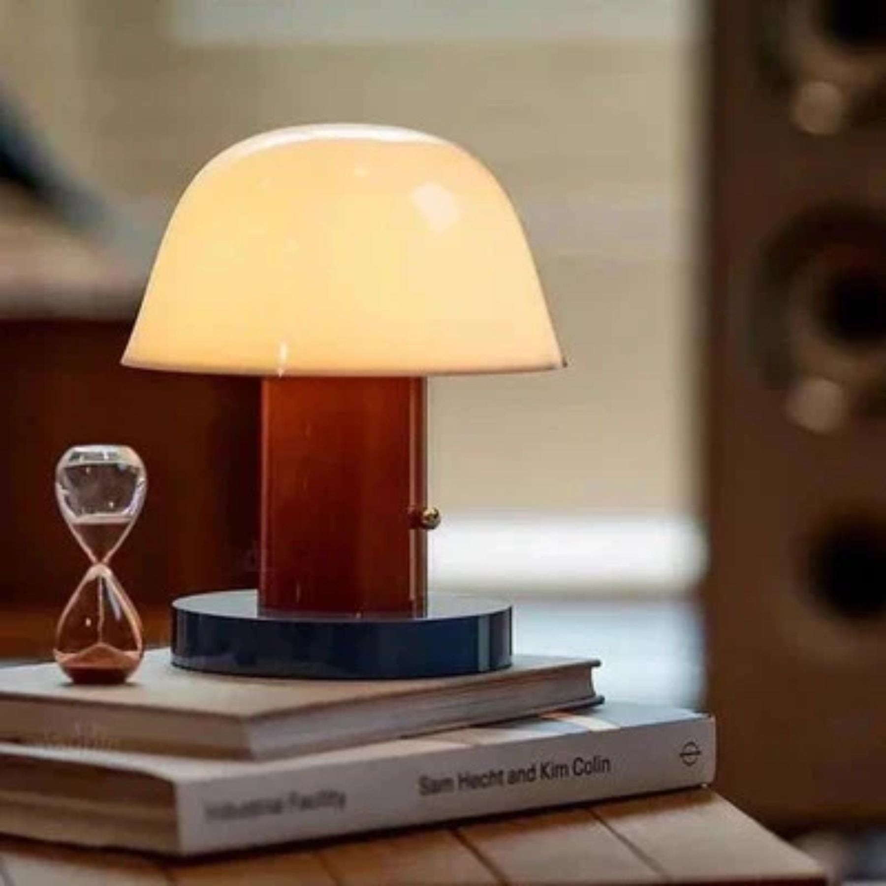 Mini Lampada da Tavolo a Forma di Fungo