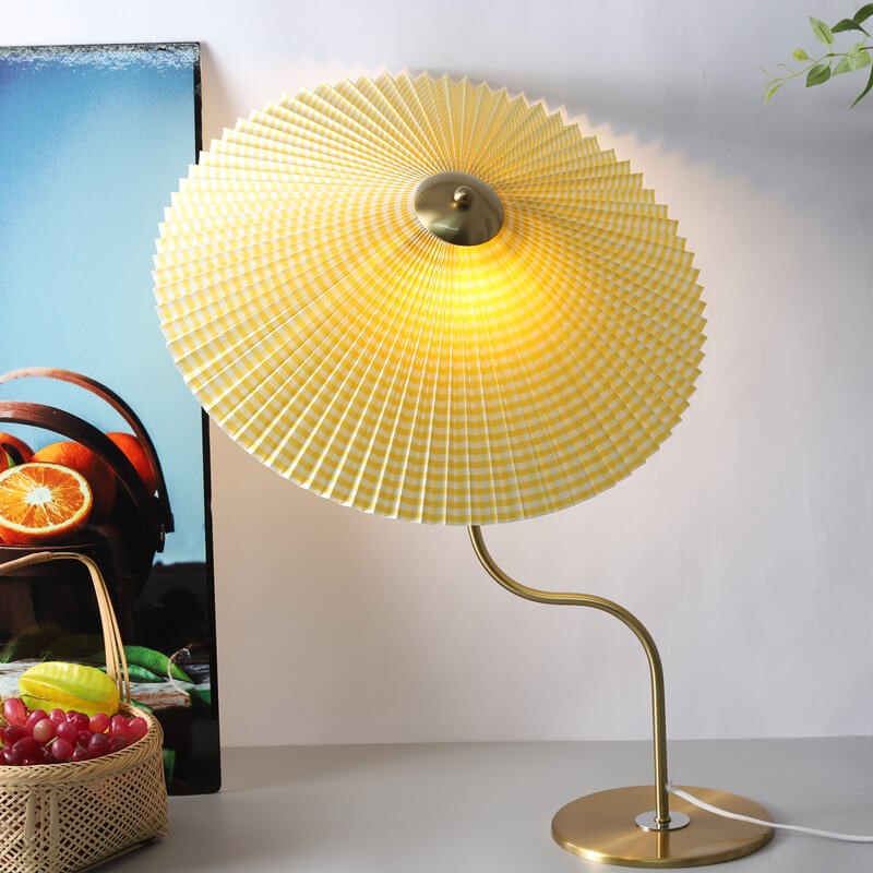 Lampada da Tavolo Decorativa a Forma di Ombrello Pieghettato Retro con 1 Luce