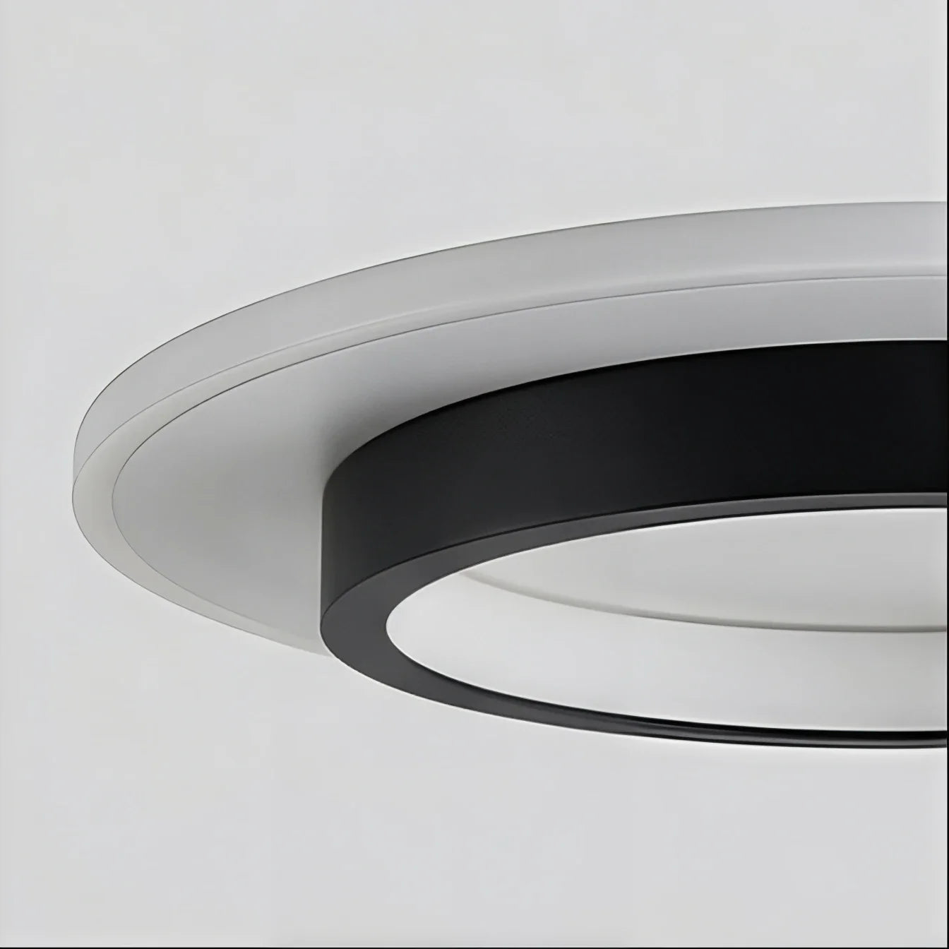 Lampada da soffitto moderna rotonda in metallo e acrilico