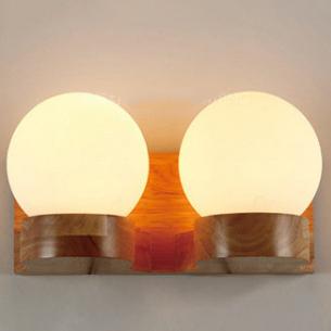 Applique da Parete in Vetro con Sfera in Legno di Gomma Nordico Contemporaneo 1/2 Luce per Camera da Letto