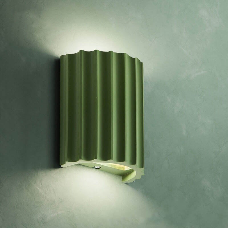 Lampada da parete a sconce con cilindro mezzo striato in resina Macaron 1 luce