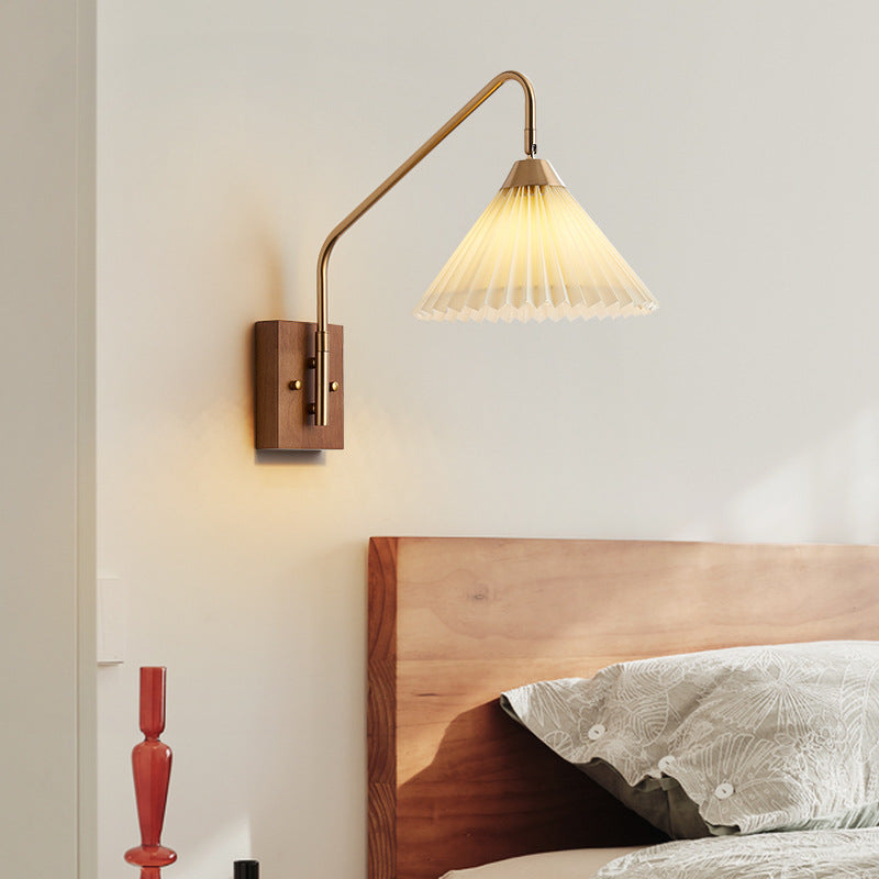 ZenGlow – Lampada da Parete Plissettata a Forma di Trapezio Giapponese