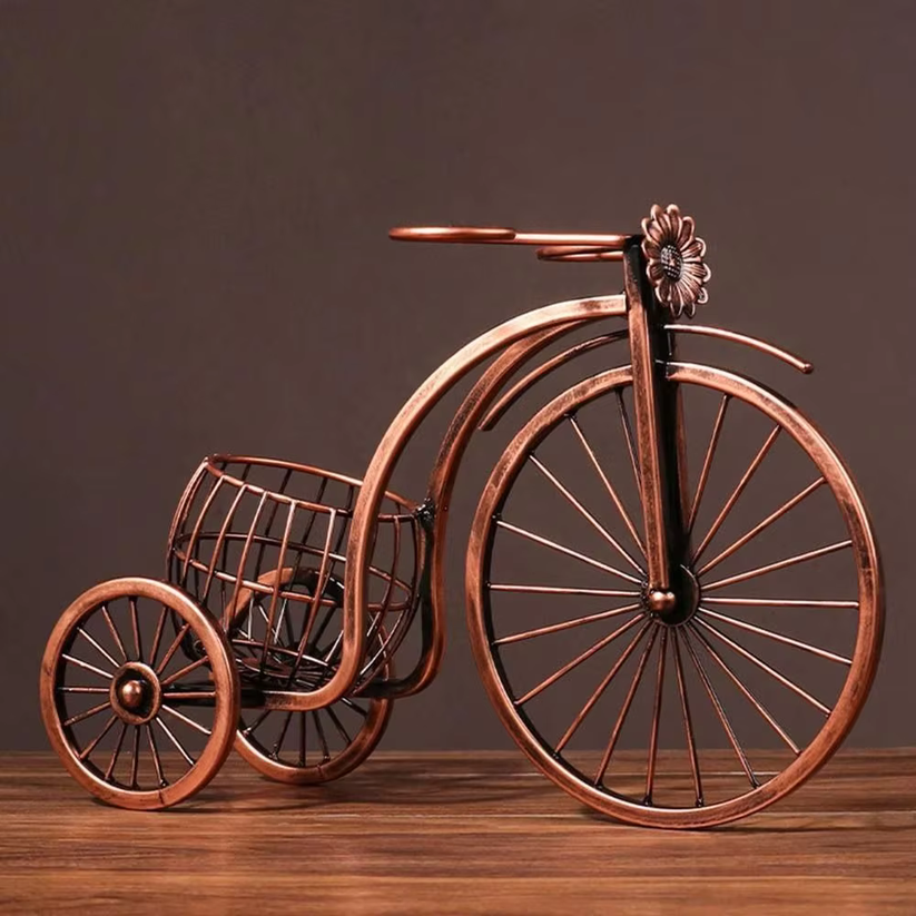 PedalPress - Vino Vintage Supporto con Bicicletta a Tre Ruote e Portabicchieri