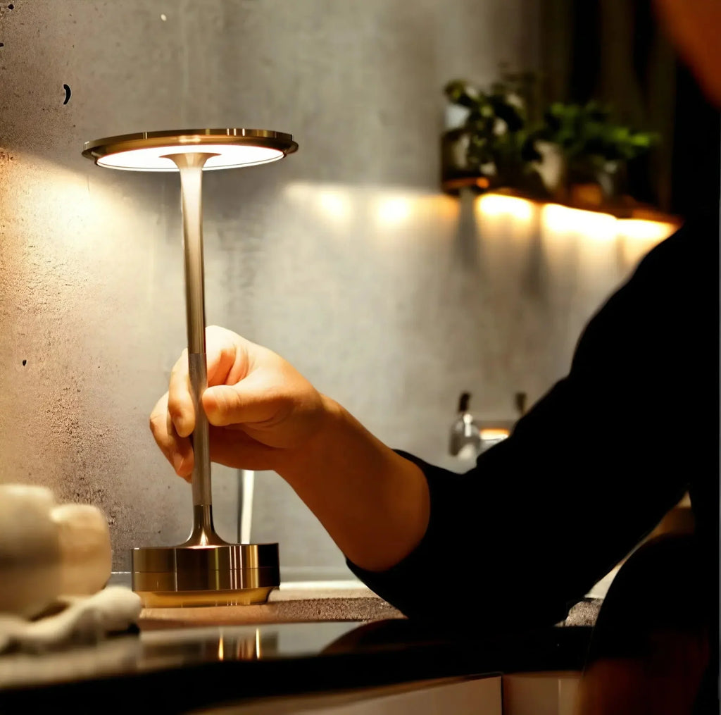 OCS - Lampada da Tavolo Wireless di Lusso - Illuminazione a LED