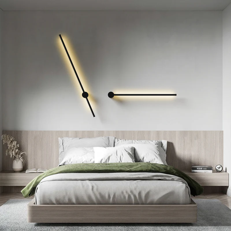 Lampada da Parete Verticale in Metallo Minimalista Moderna